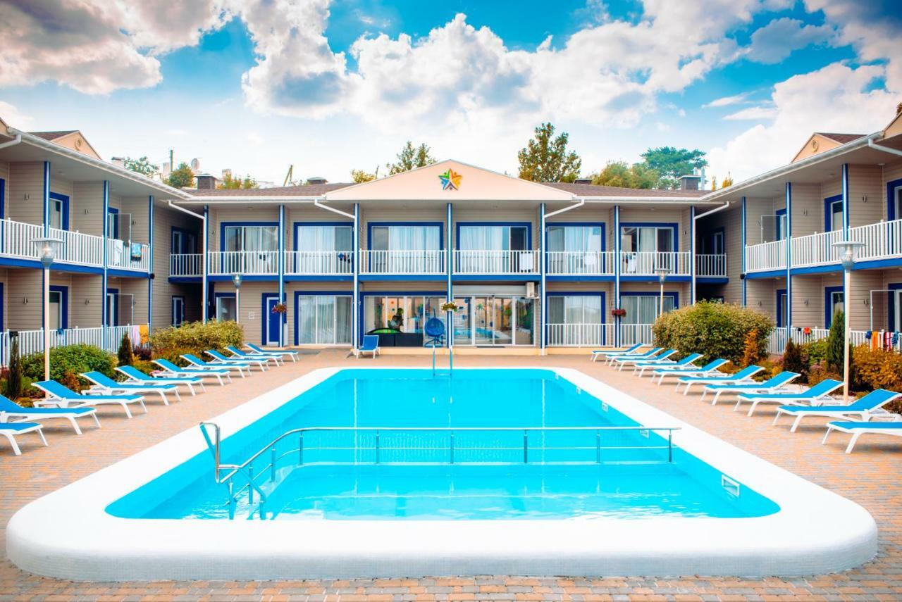 Star Time Family Hotel Resort Грибовка Экстерьер фото